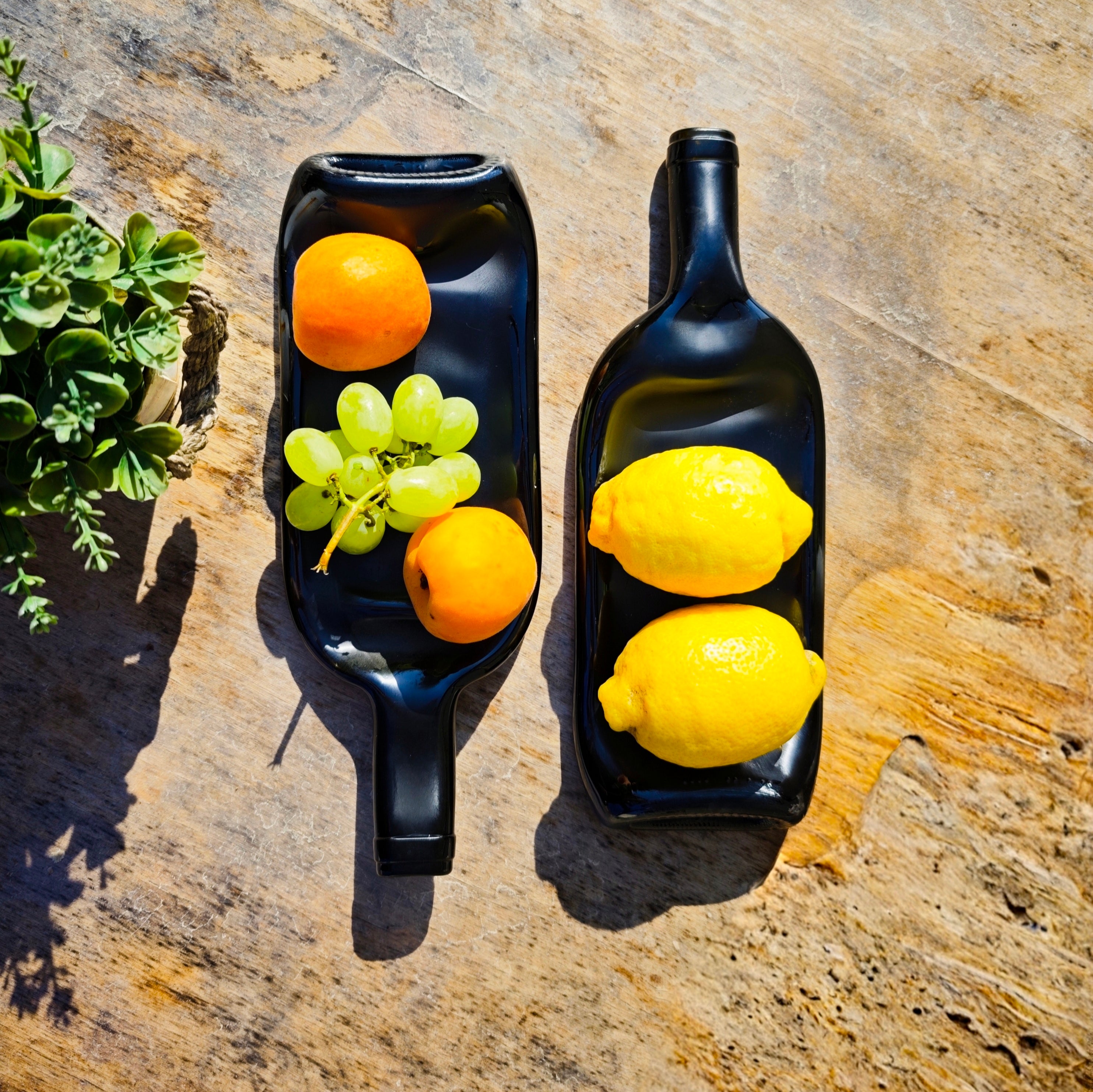 Vassoio | Bottiglia di vino schiacciata