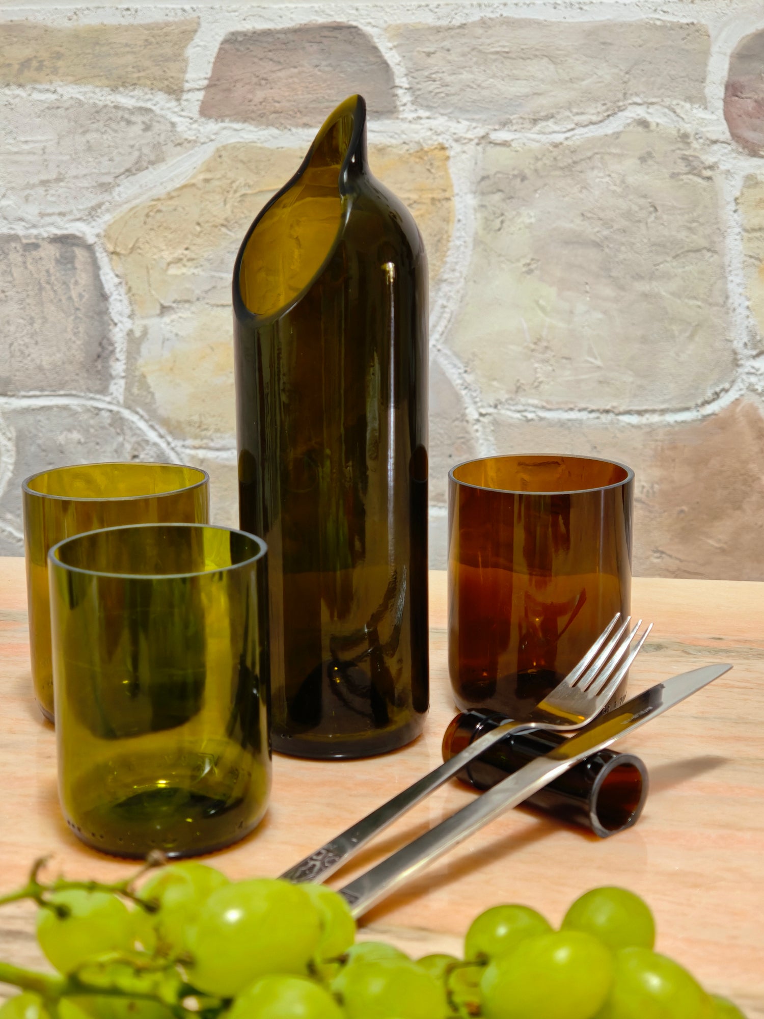 Eco-chic design recycled glass cutlery rest