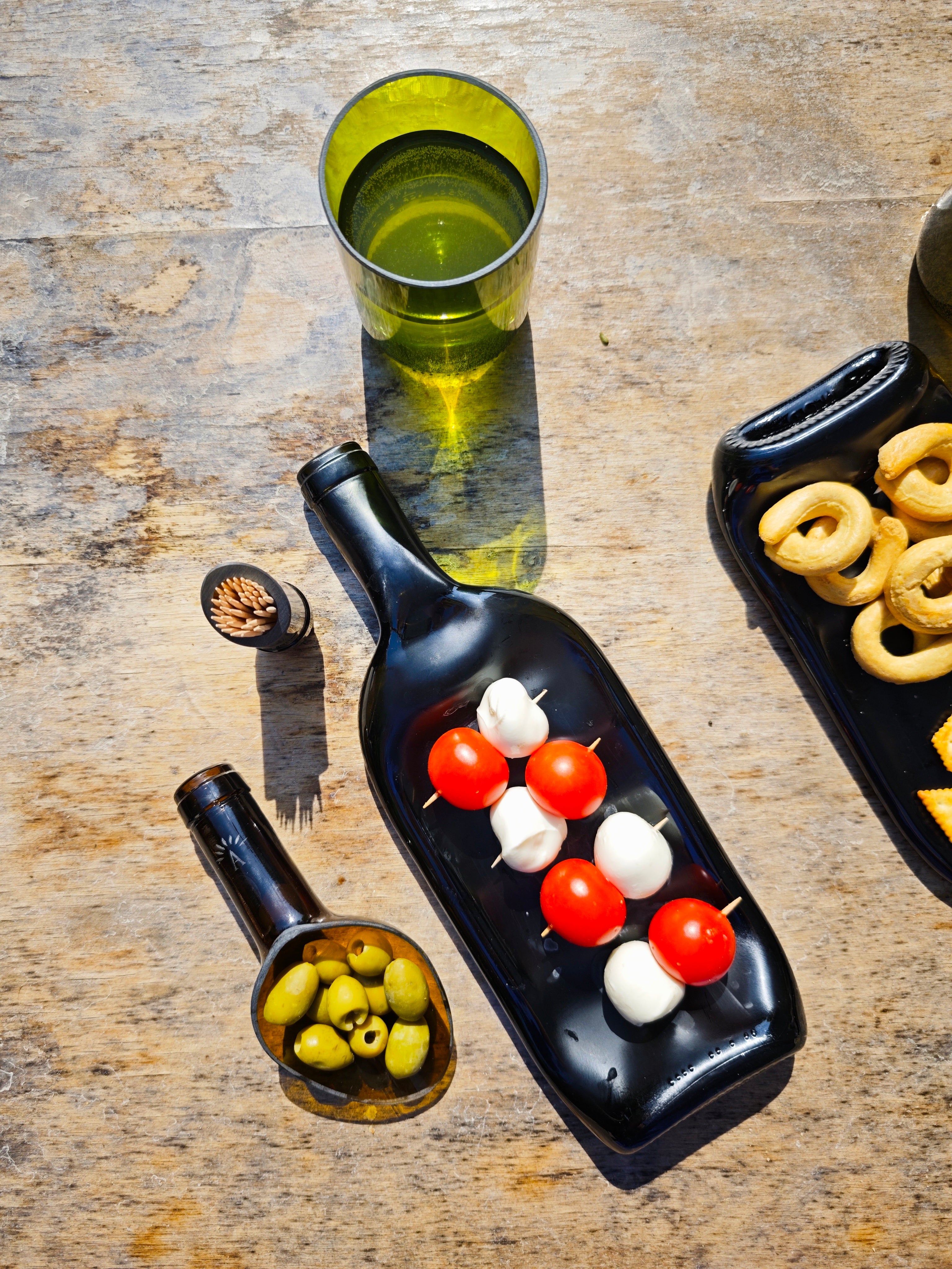 Appetizer Box | 1 Flat tray, 3 finger food spoons and 1 toothpick holder