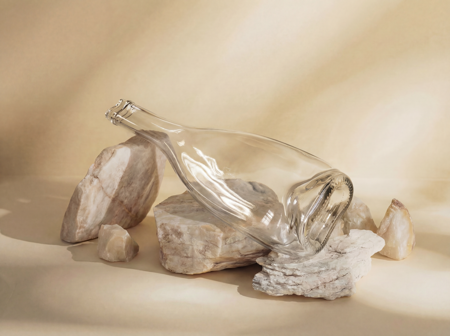 Tray | Crushed wine bottle