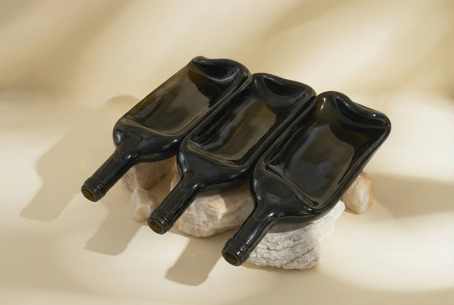 Vassoio | Bottiglia di vino schiacciata